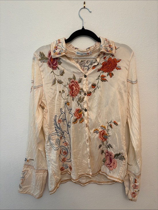 Johnny Was Tops - Johnny Was Embroidered Floral Button-Up Blouse - Cream 100% Silk